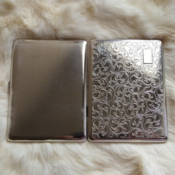 Cigarette / card Silver metal case - Picture 2 of 4